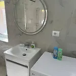 Just Renovated In The Center Апартаменты *