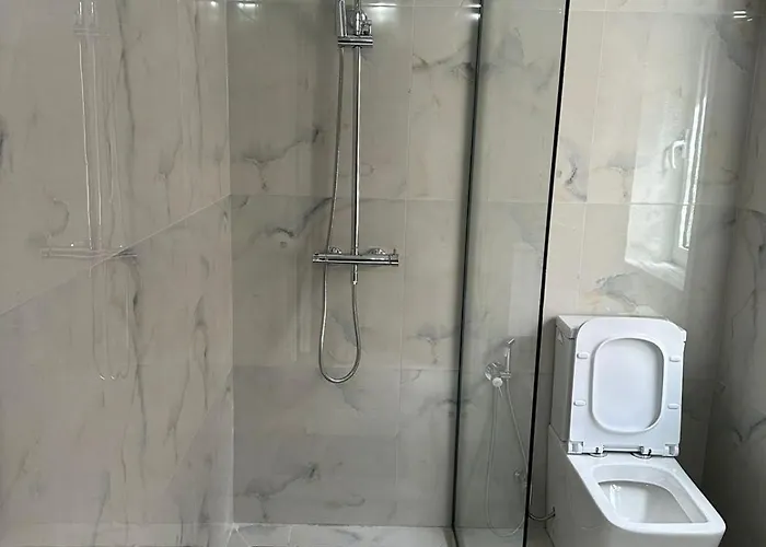 Appartamento Just Renovated In The Center Tirana